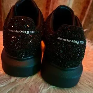 Black on Black Diamond chips on my shoulder